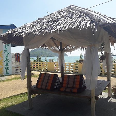 Fiji Palms Phuket Hotell Exteriör bild