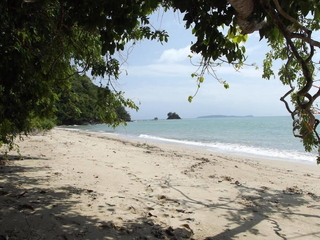 Fiji Palms Phuket Hotell Exteriör bild